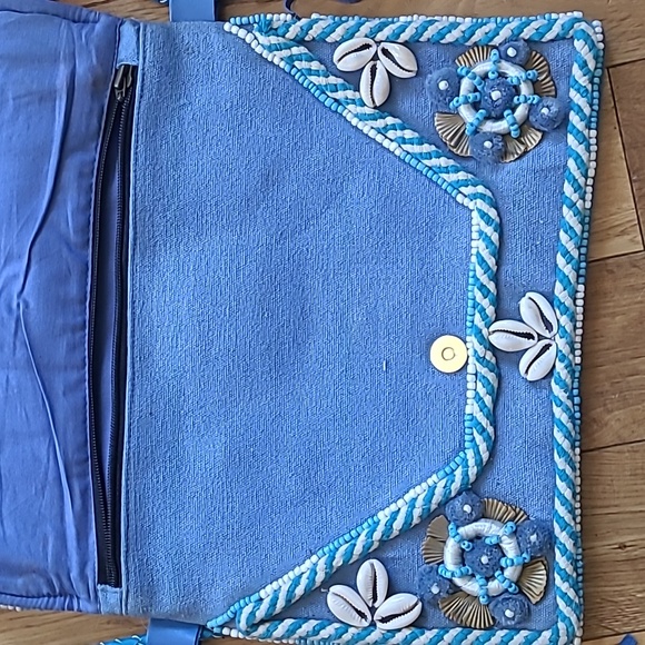 Beachy boho purse - Picture 3 of 7